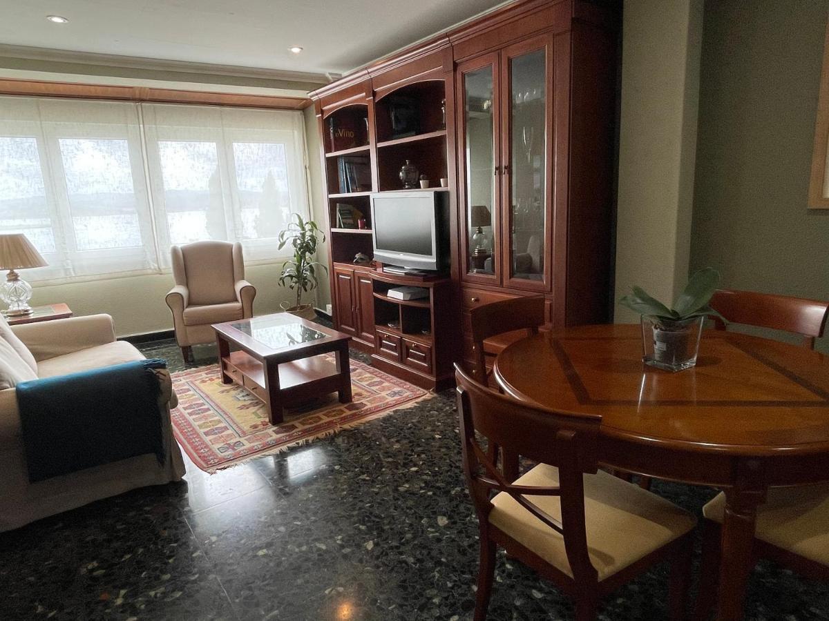 Apartamento A Tenencia Сада Екстериор снимка